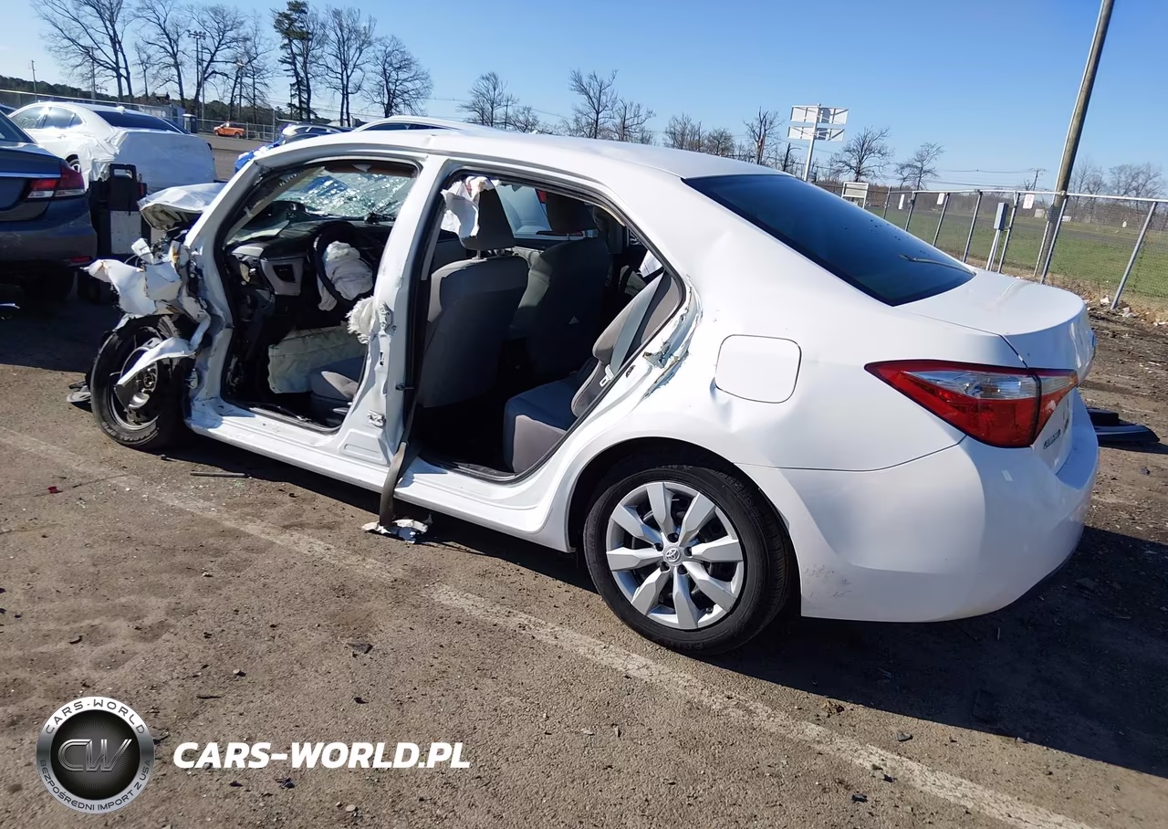 2016 Toyota Corolla Le VIN:2T1BURHE8GC559894 - 3