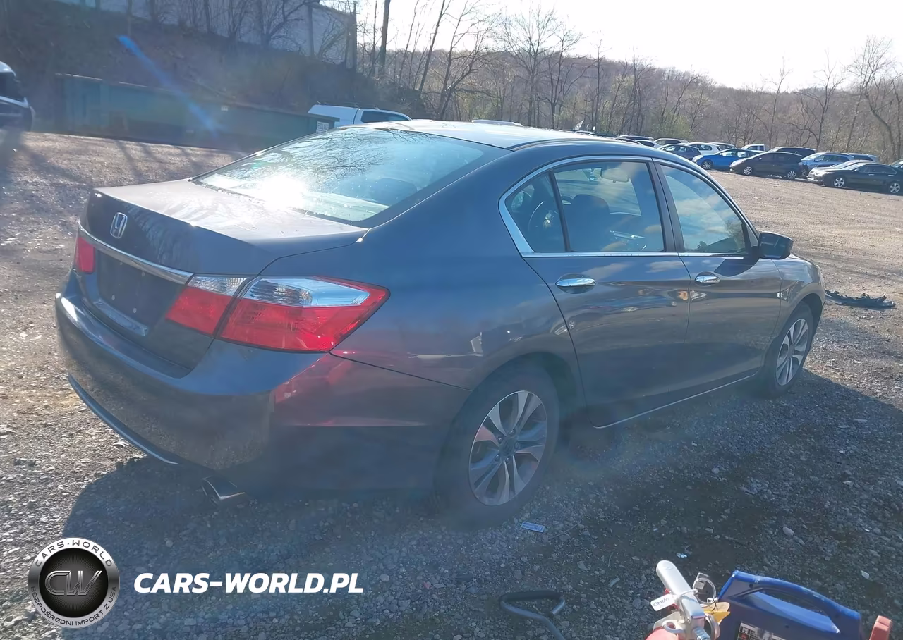 2015 Honda Accord Lx VIN:1HGCR2F30FA197319 - 4