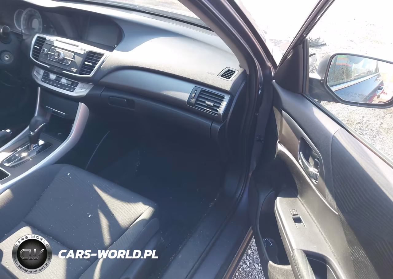 2015 Honda Accord Lx VIN:1HGCR2F30FA197319 - 5
