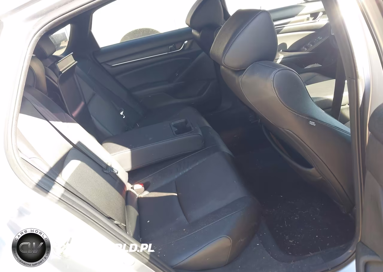 2019 Honda Accord Sport VIN:1HGCV1F30KA025596 - 8
