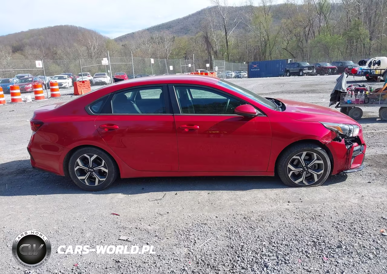 2021 Kia Forte Lxs VIN:3KPF24AD8ME307278 - 13