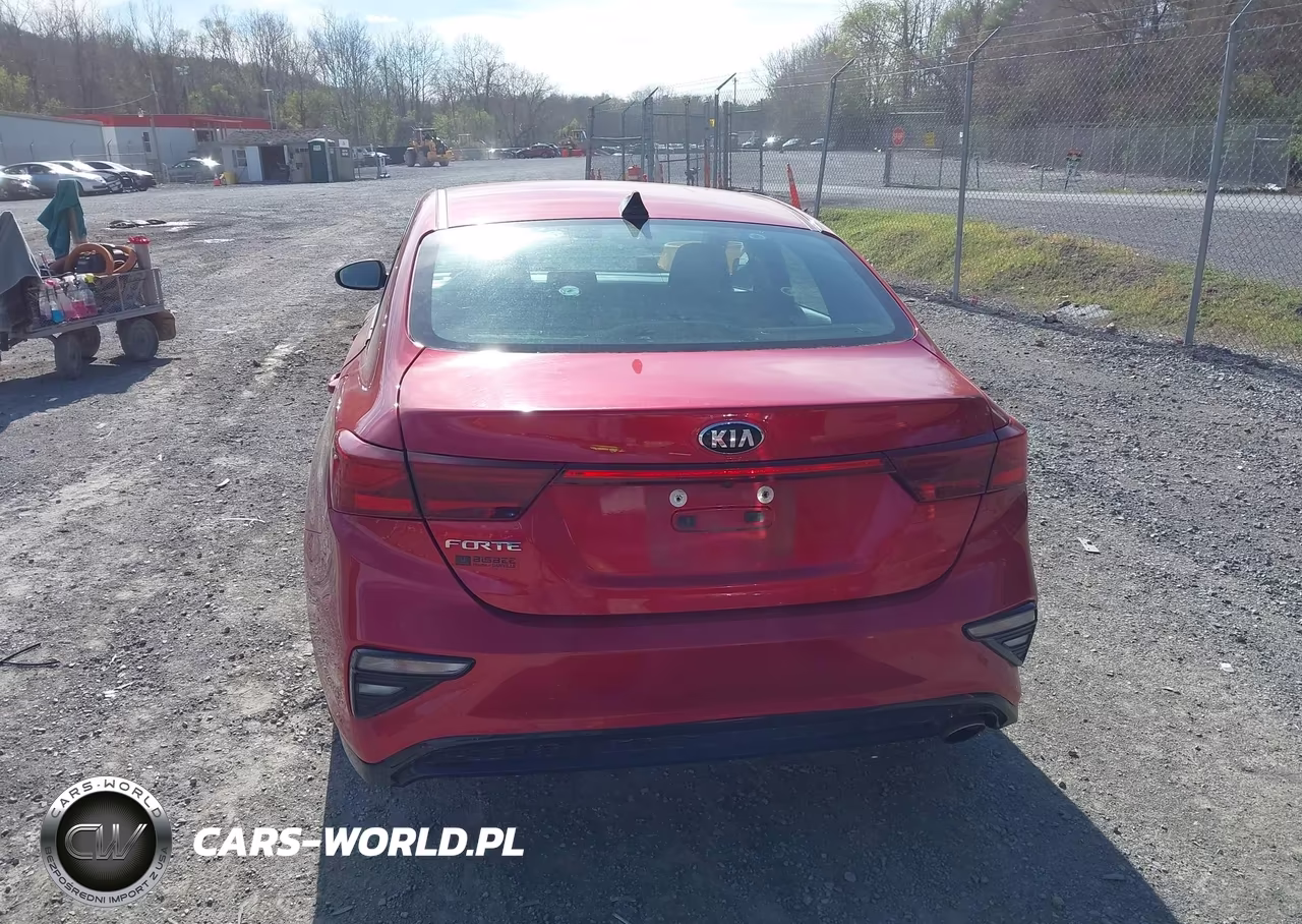 2021 Kia Forte Lxs VIN:3KPF24AD8ME307278 - 16