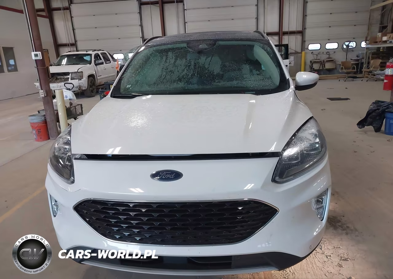 2020 Ford Escape Titanium VIN:1FMCU9J9XLUB48538 - 12