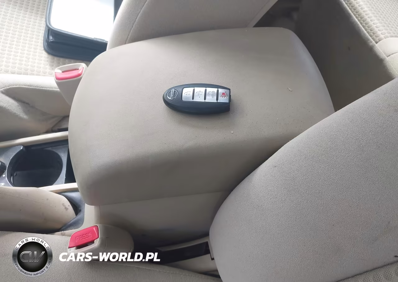 2008 Nissan Sentra 2.0S VIN:3N1AB61E28L750755 - 11