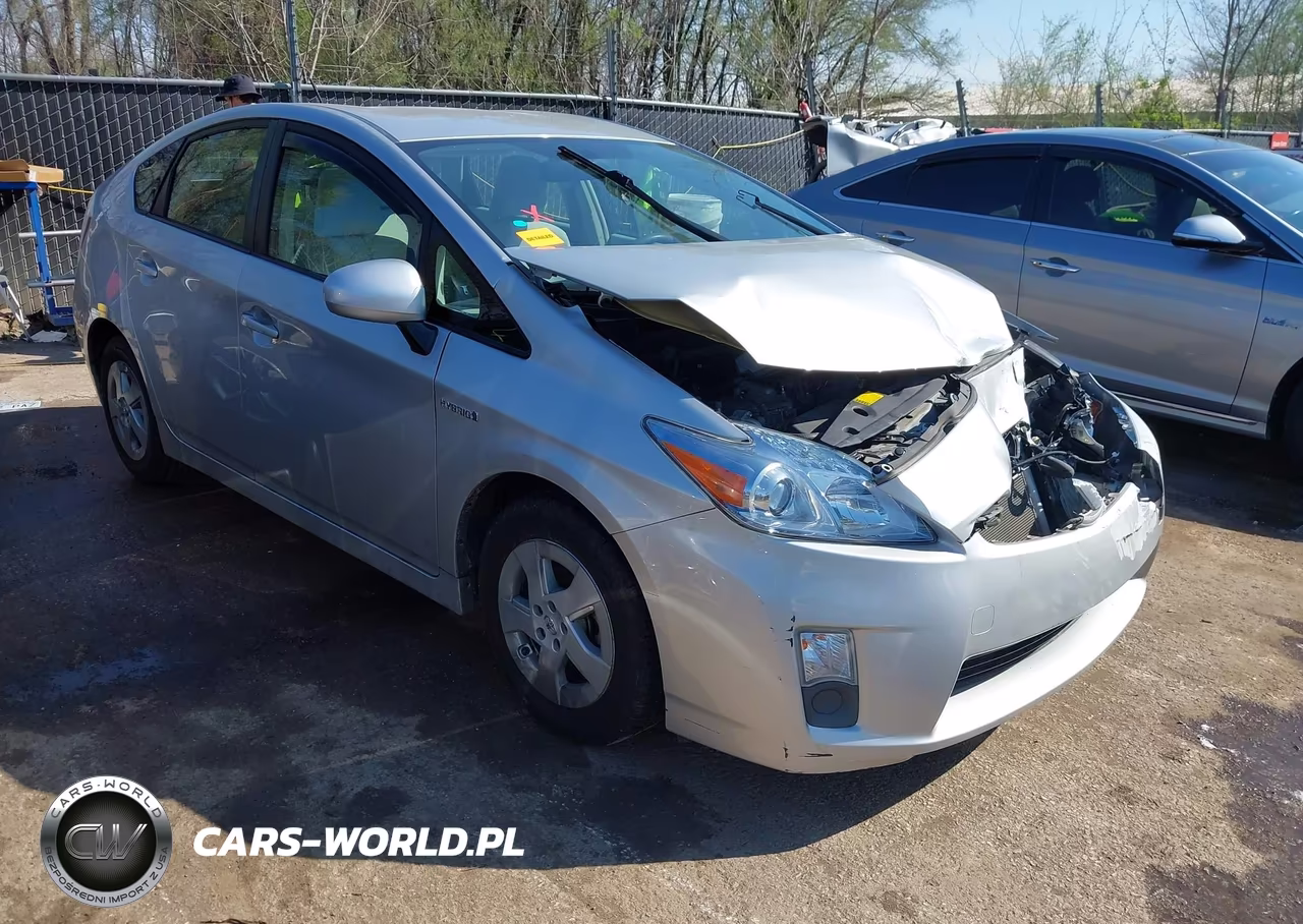 2011 Toyota Prius Two