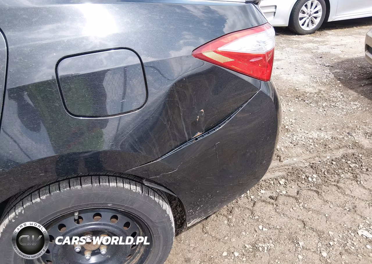 2015 Toyota Corolla S VIN:2T1BURHE4FC293644 - 17