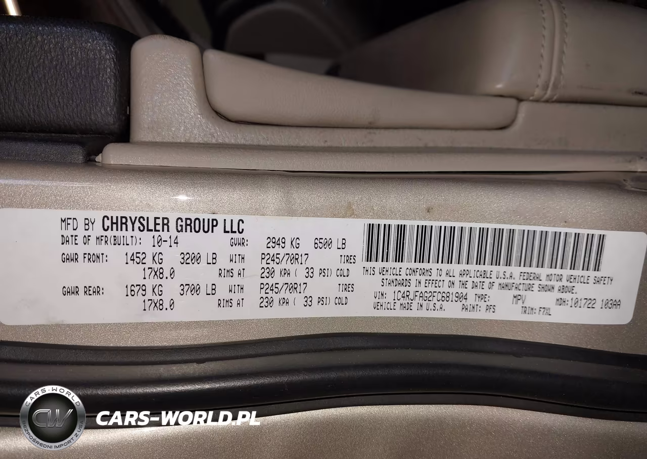 2015 Jeep Grand Cherokee Laredo VIN:1C4RJFAG2FC681904 - 9
