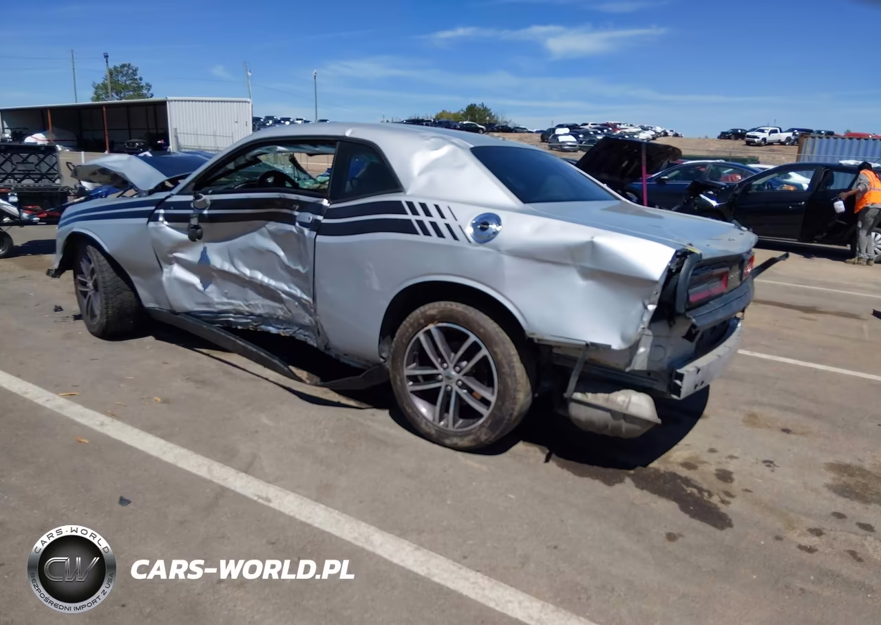 2019 Dodge Challenger Sxt Awd VIN:2C3CDZGG5KH717358 - 3