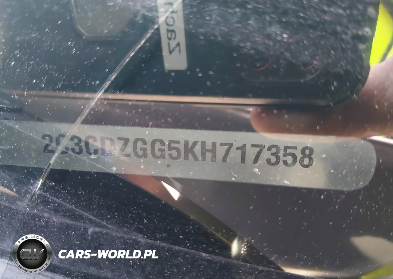 2019 Dodge Challenger Sxt Awd VIN:2C3CDZGG5KH717358 - 9