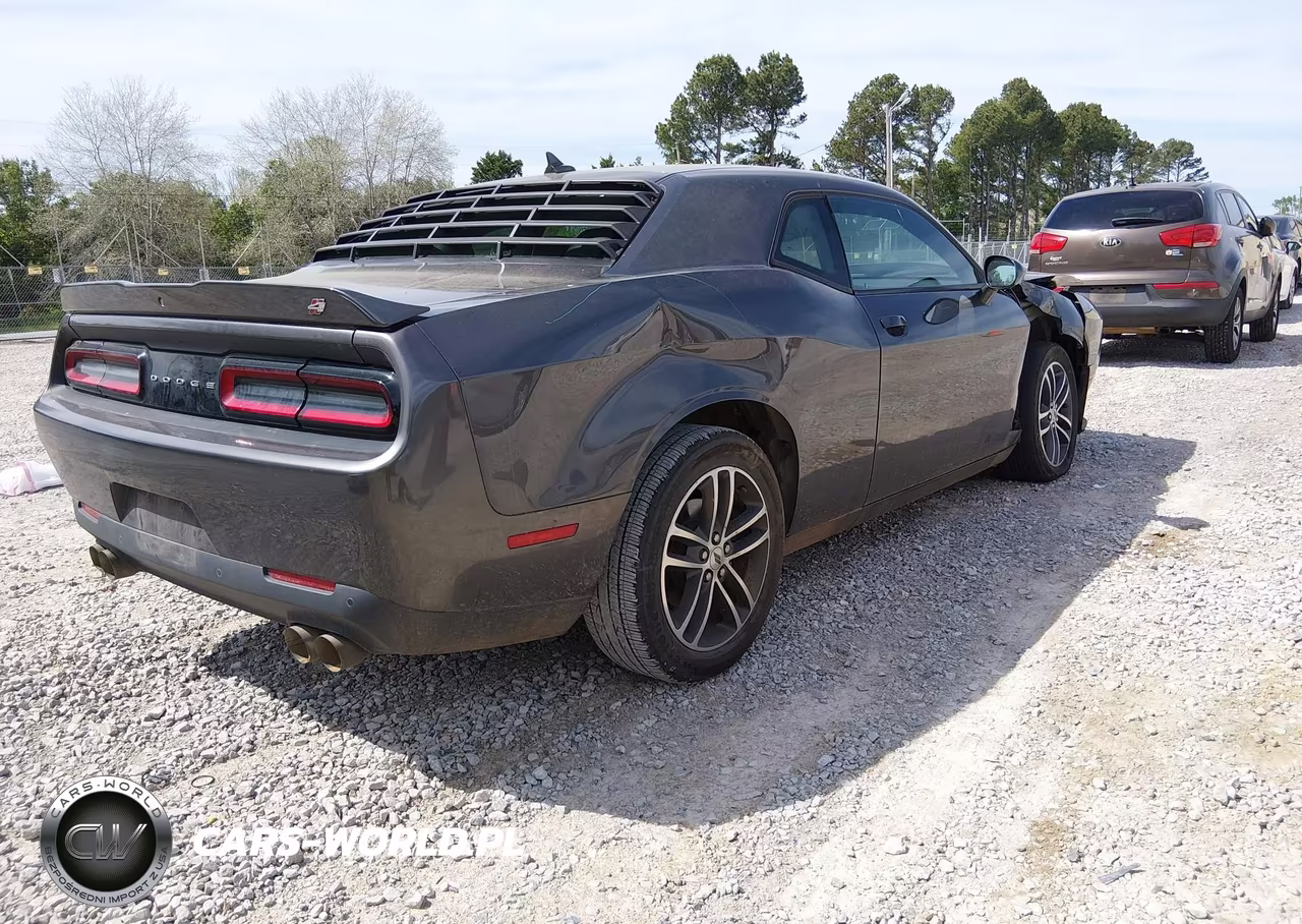 2019 Dodge Challenger Gt Awd VIN:2C3CDZKG0KH596844 - 4