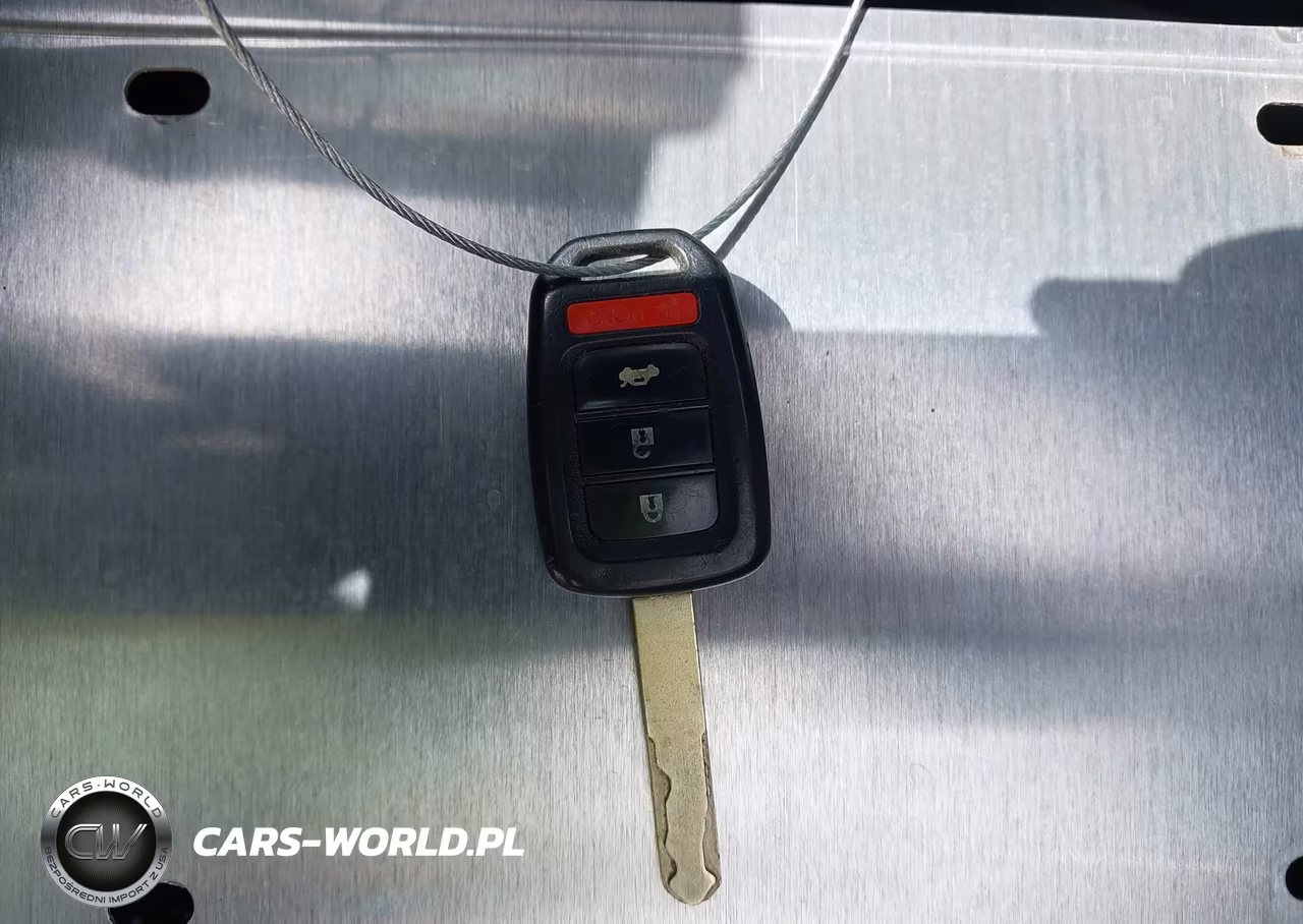 2018 Honda Civic Sport VIN:SHHFK7H43JU204779 - 11