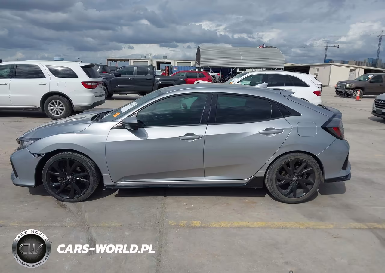 2018 Honda Civic Sport VIN:SHHFK7H43JU204779 - 15