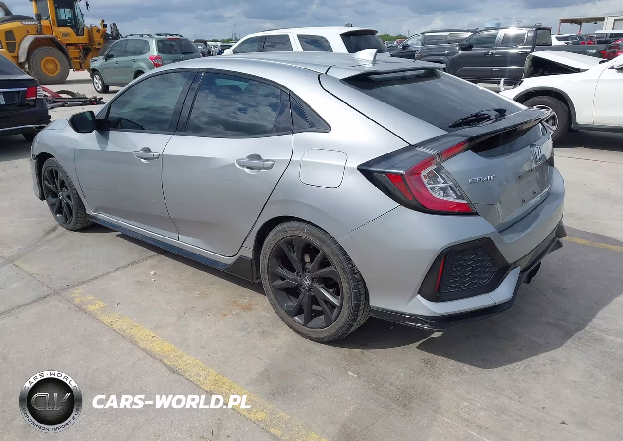 2018 Honda Civic Sport VIN:SHHFK7H43JU204779 - 3