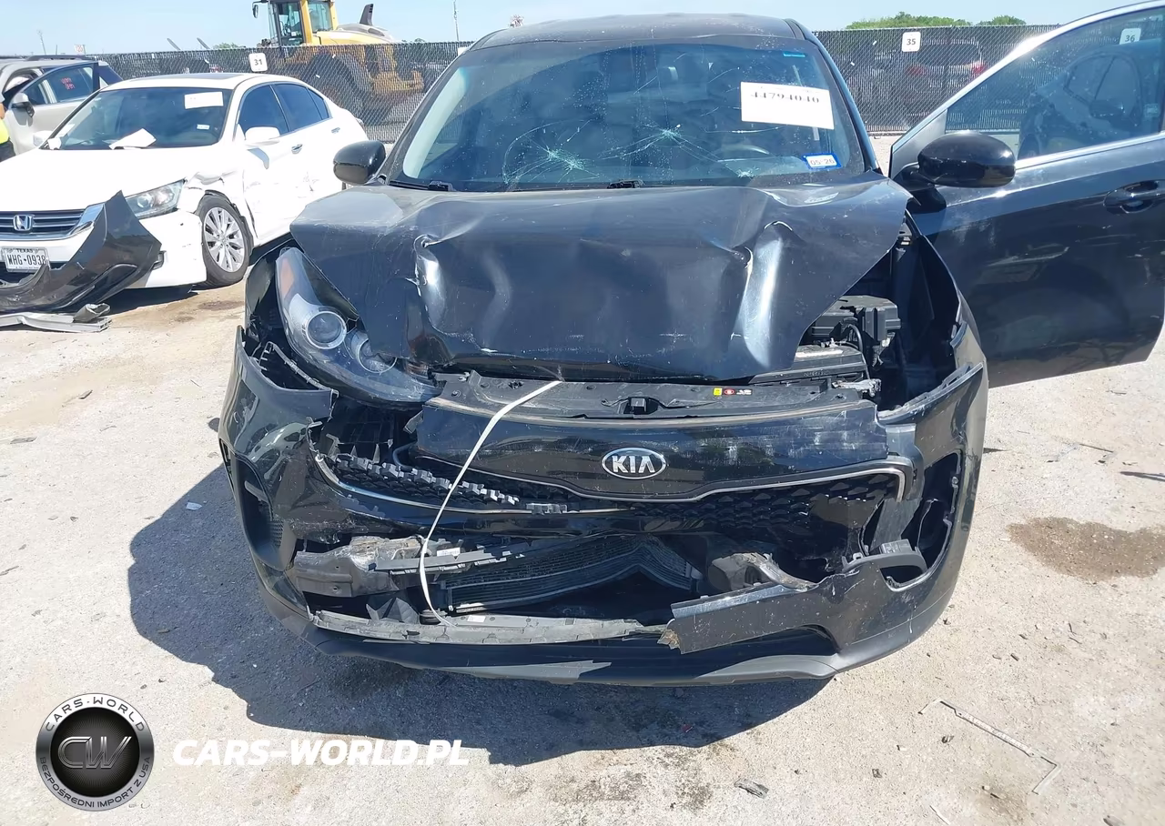 2019 Kia Sportage Lx VIN:KNDPM3AC4K7599508 - 6
