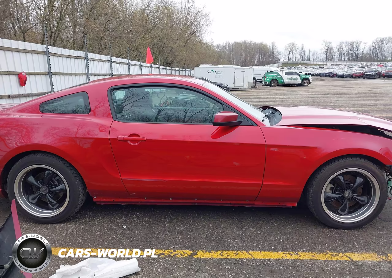 2013 Ford Mustang V6 VIN:1ZVBP8AM3D5278207 - 14