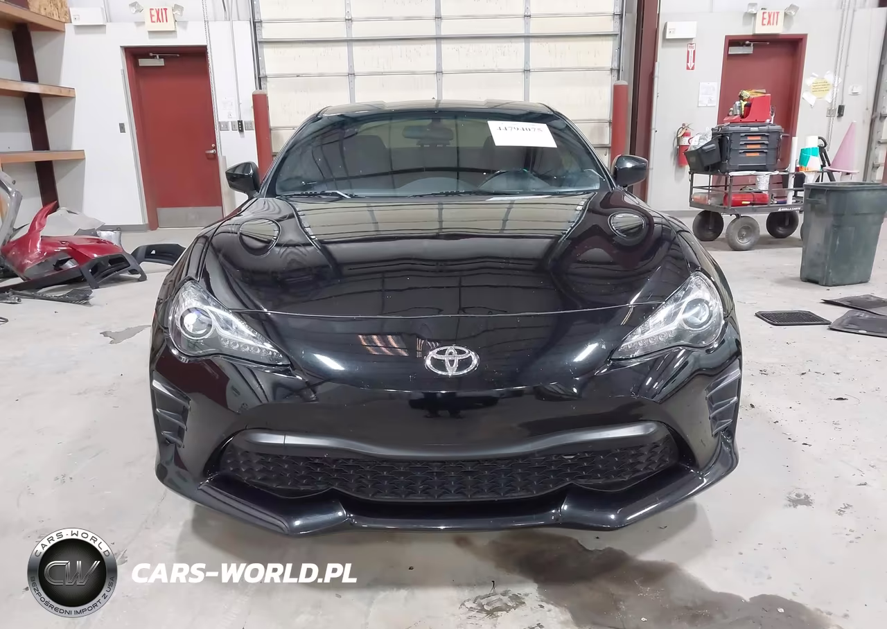 2017 Toyota 86 VIN:JF1ZNAA13H8709076 - 12