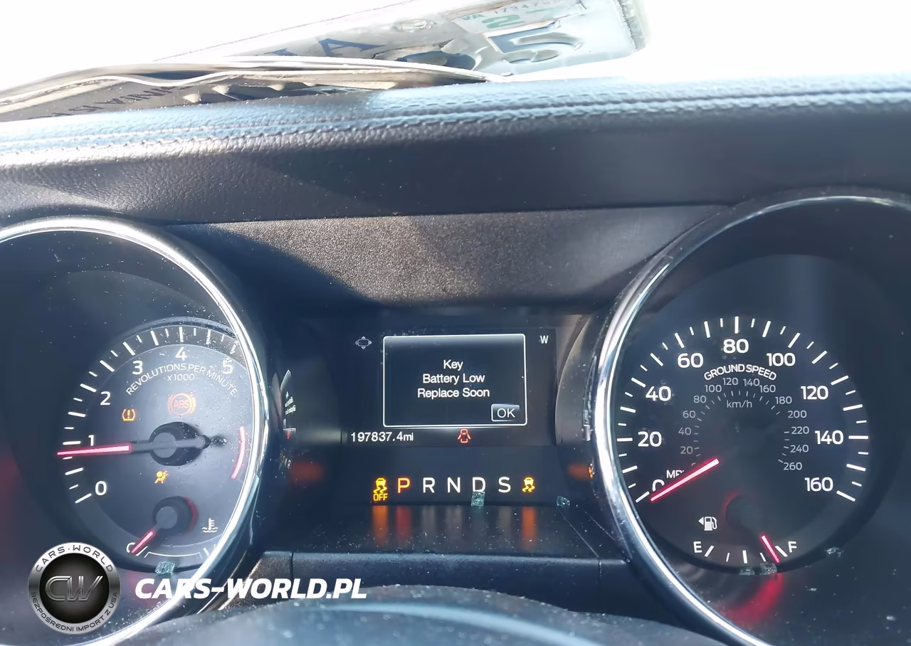 2015 Ford Mustang V6 VIN:1FA6P8AM7F5329172 - 7