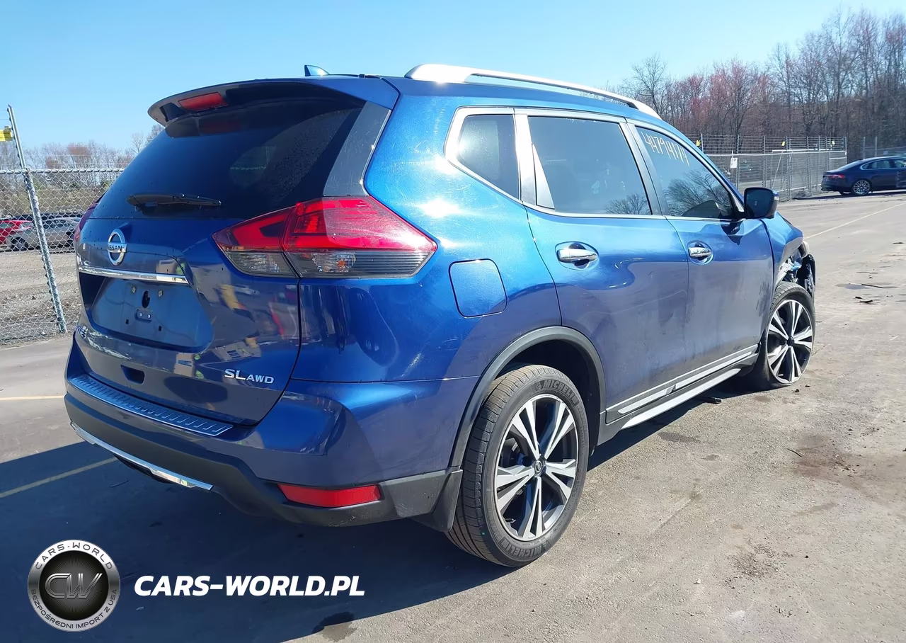 2017 Nissan Rogue Sl VIN:5N1AT2MV7HC770733 - 4