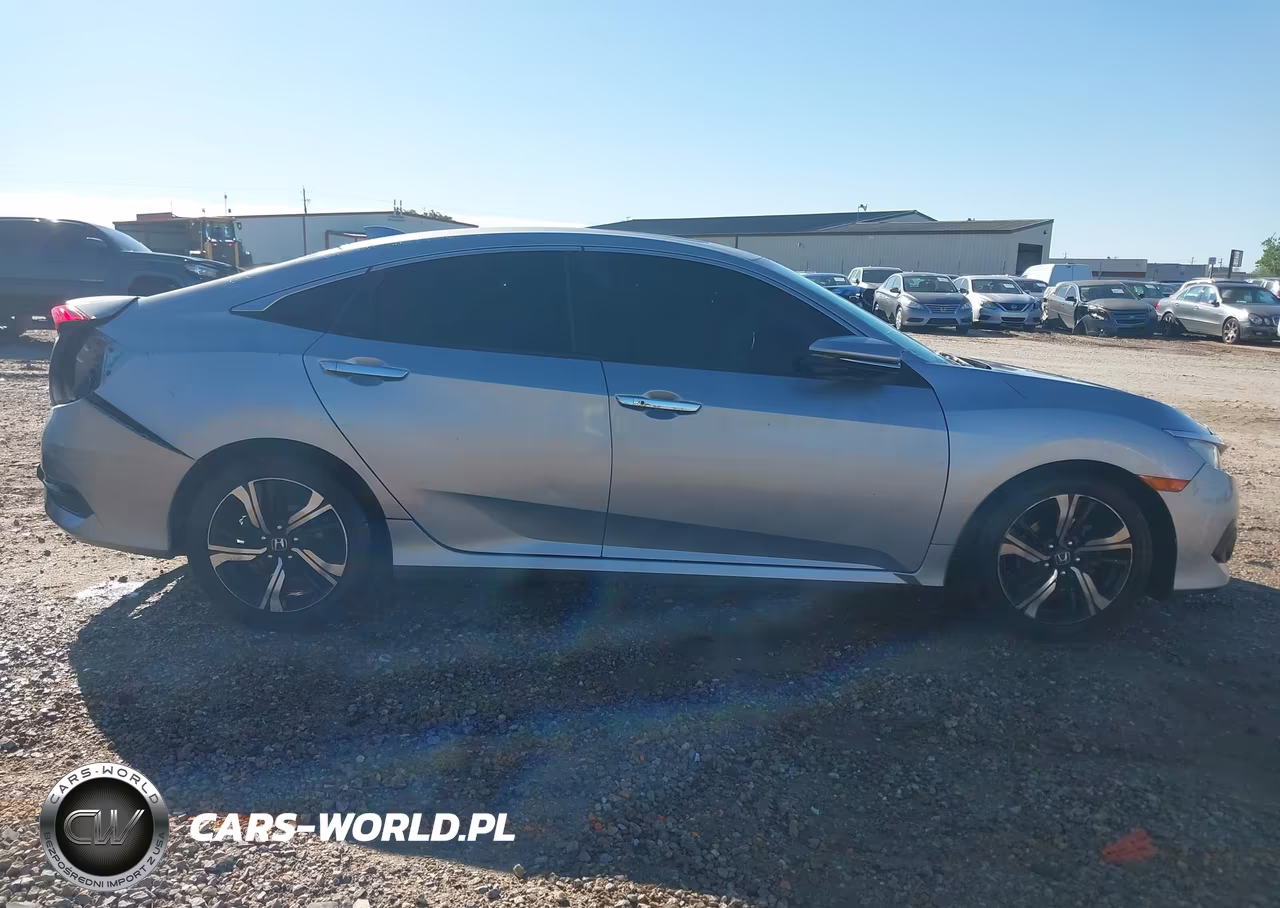 2016 Honda Civic Touring VIN:19XFC1F92GE036111 - 13