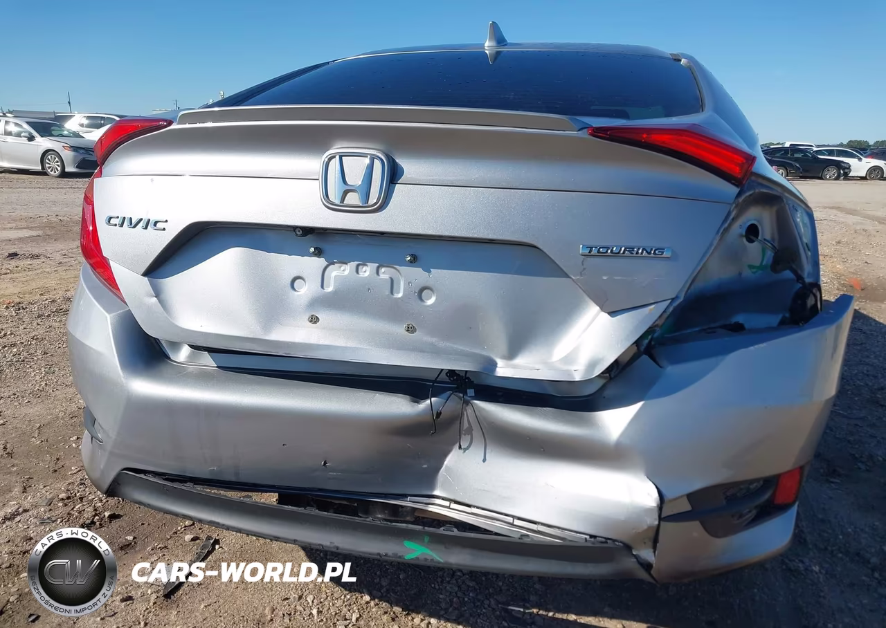 2016 Honda Civic Touring VIN:19XFC1F92GE036111 - 6