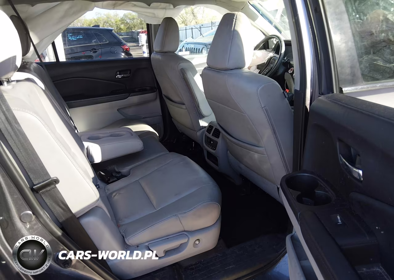 2018 Honda Pilot Ex-L VIN:5FNYF6H52JB006096 - 8