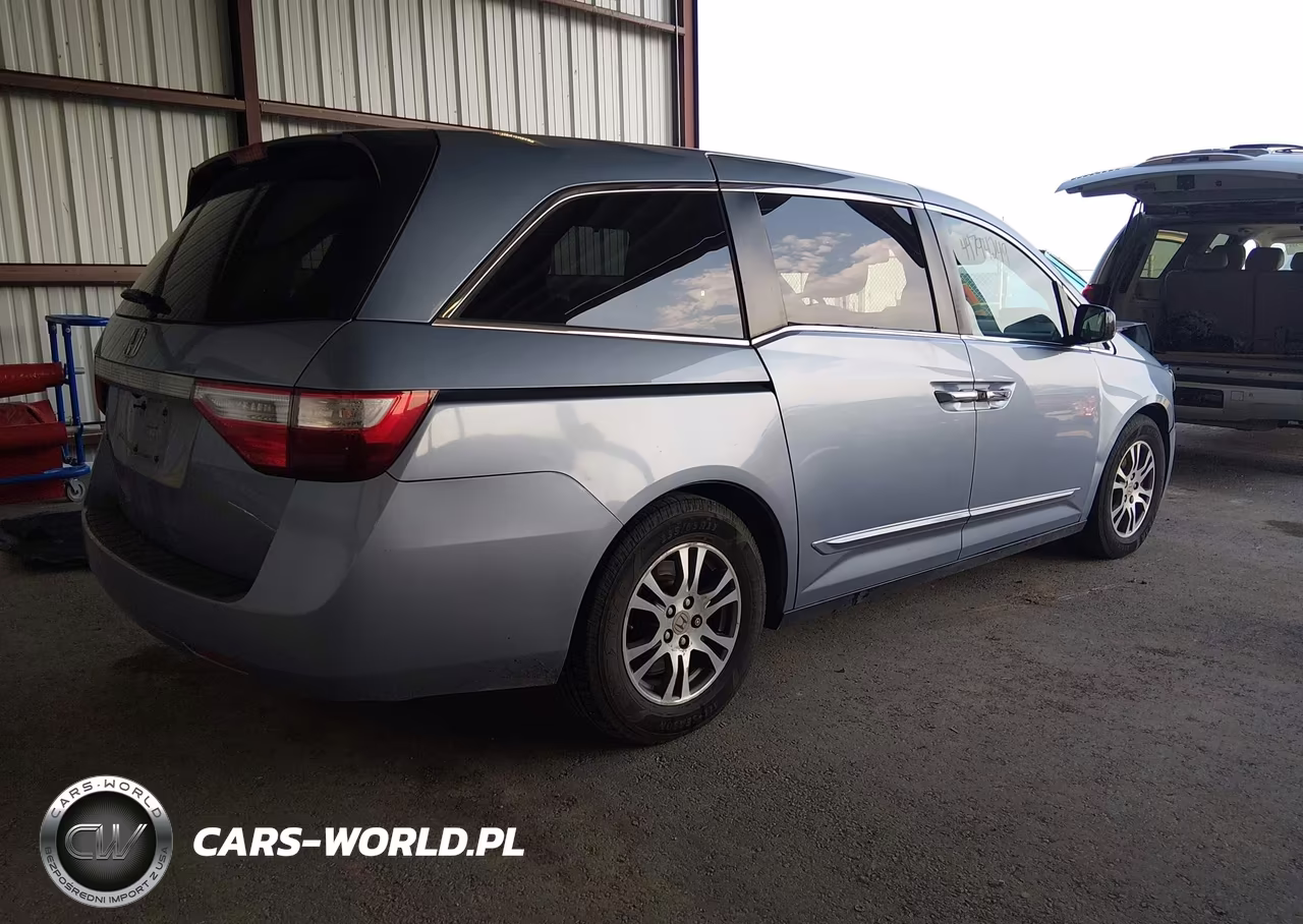 2013 Honda Odyssey Ex-L VIN:5FNRL5H64DB089664 - 4