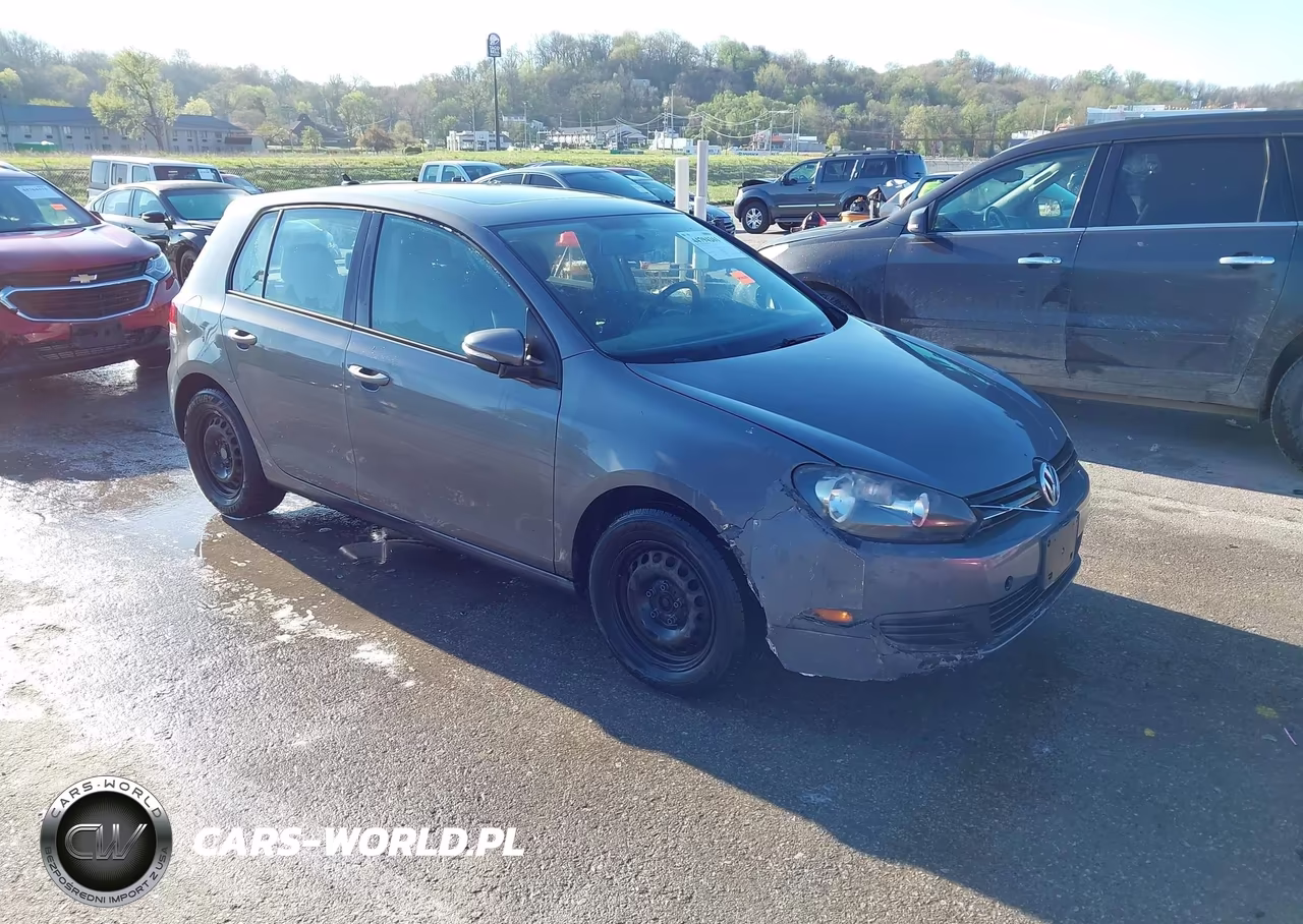 2012 Volkswagen Golf 2.5L 4-Door