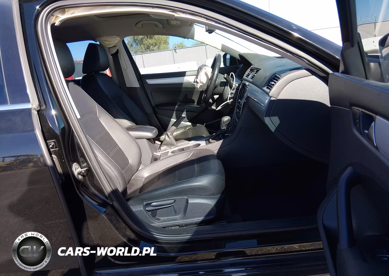 2013 Volkswagen Passat 2.5L Se VIN:1VWBP7A38DC125710 - 5