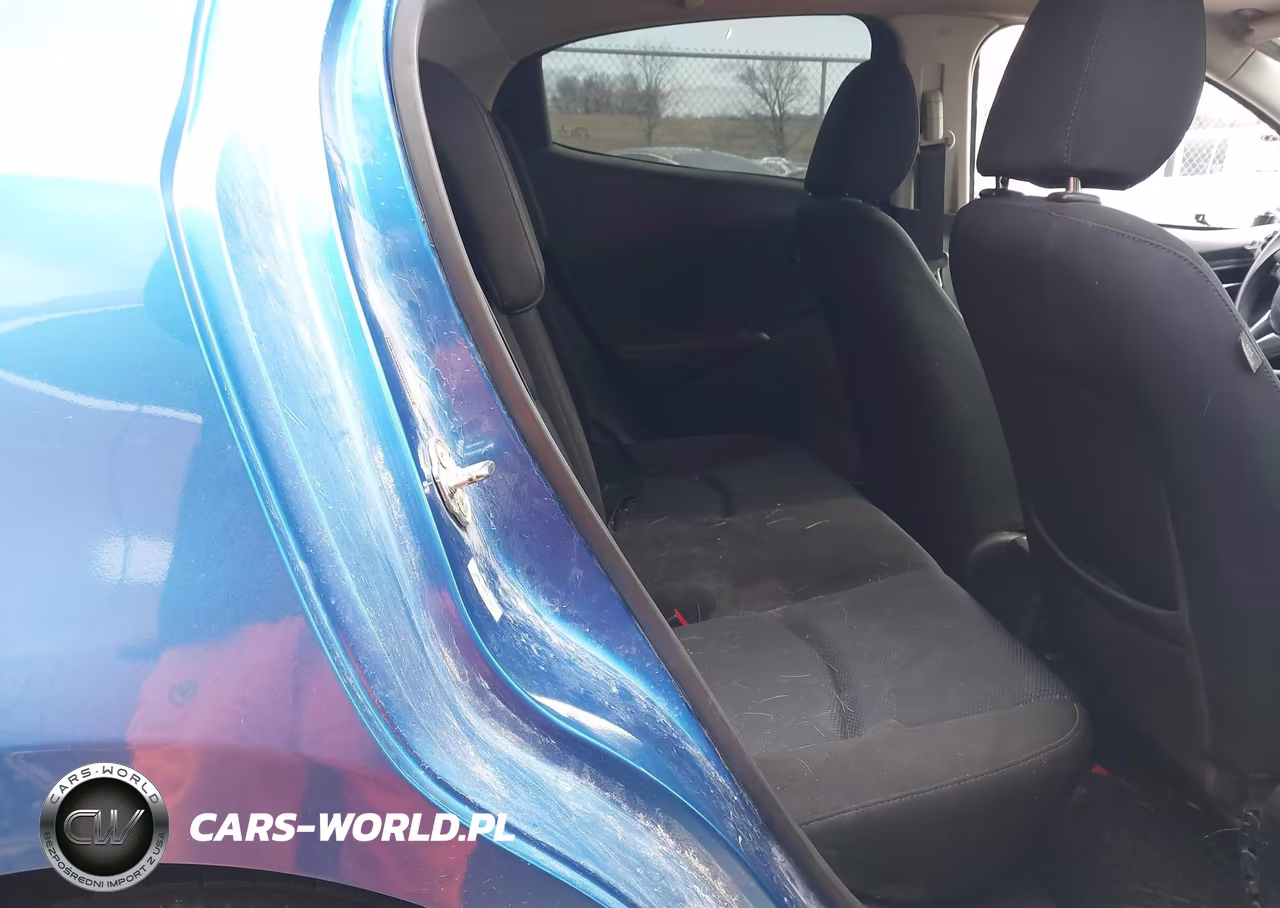 2017 Toyota Yaris Ia VIN:3MYDLBYV4HY174144 - 8