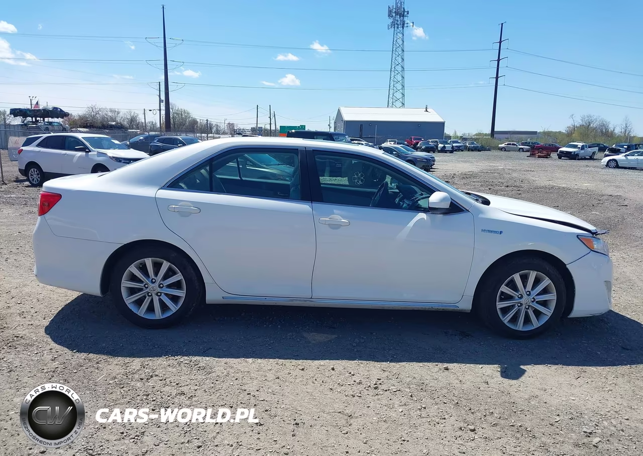 2013 Toyota Camry Hybrid Xle VIN:4T1BD1FKXDU080784 - 14