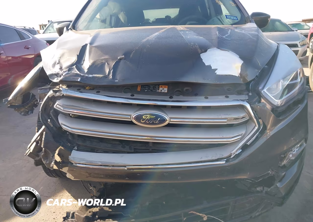 2017 Ford Escape Se VIN:1FMCU0GDXHUF02282 - 6