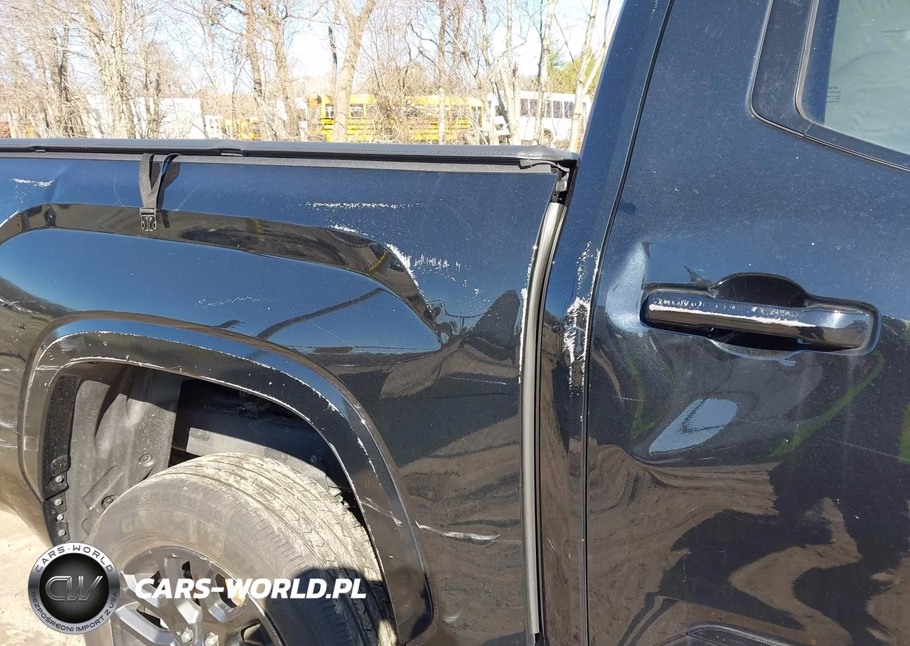 2023 Toyota Tundra Platinum VIN:5TFNA5DB5PX123872 - 19
