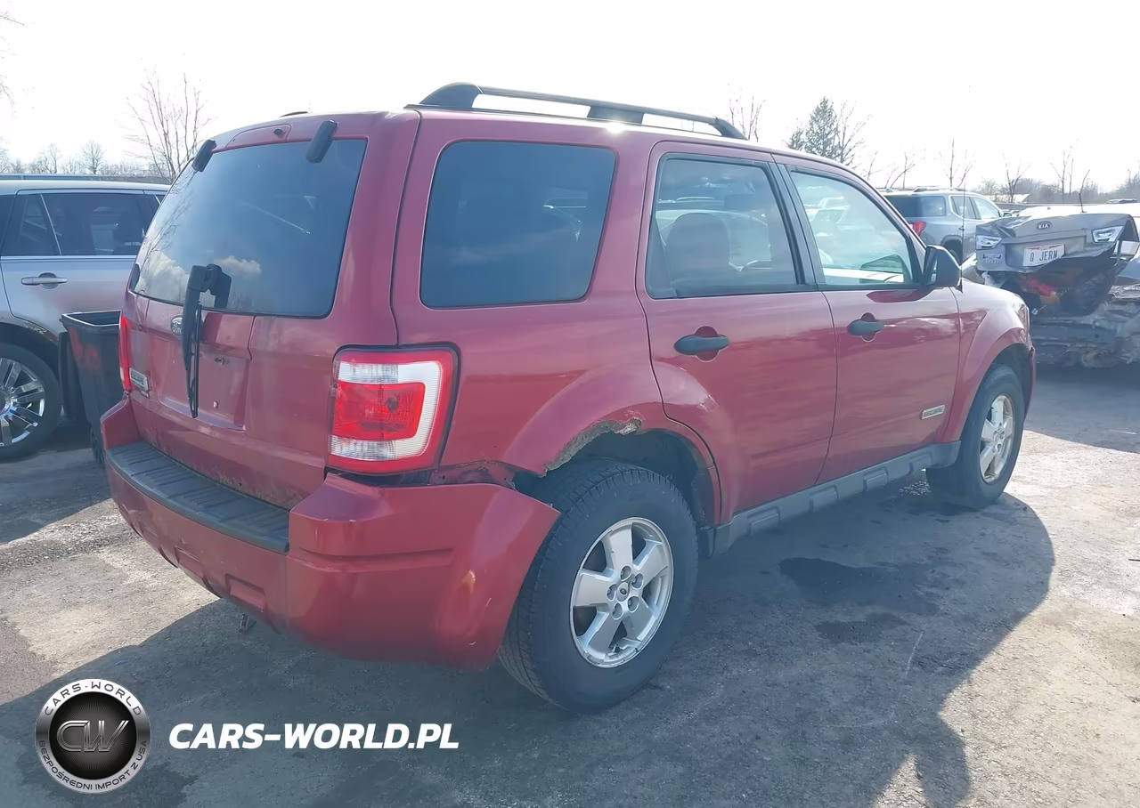 2008 Ford Escape Xlt VIN:1FMCU03Z68KC65660 - 4