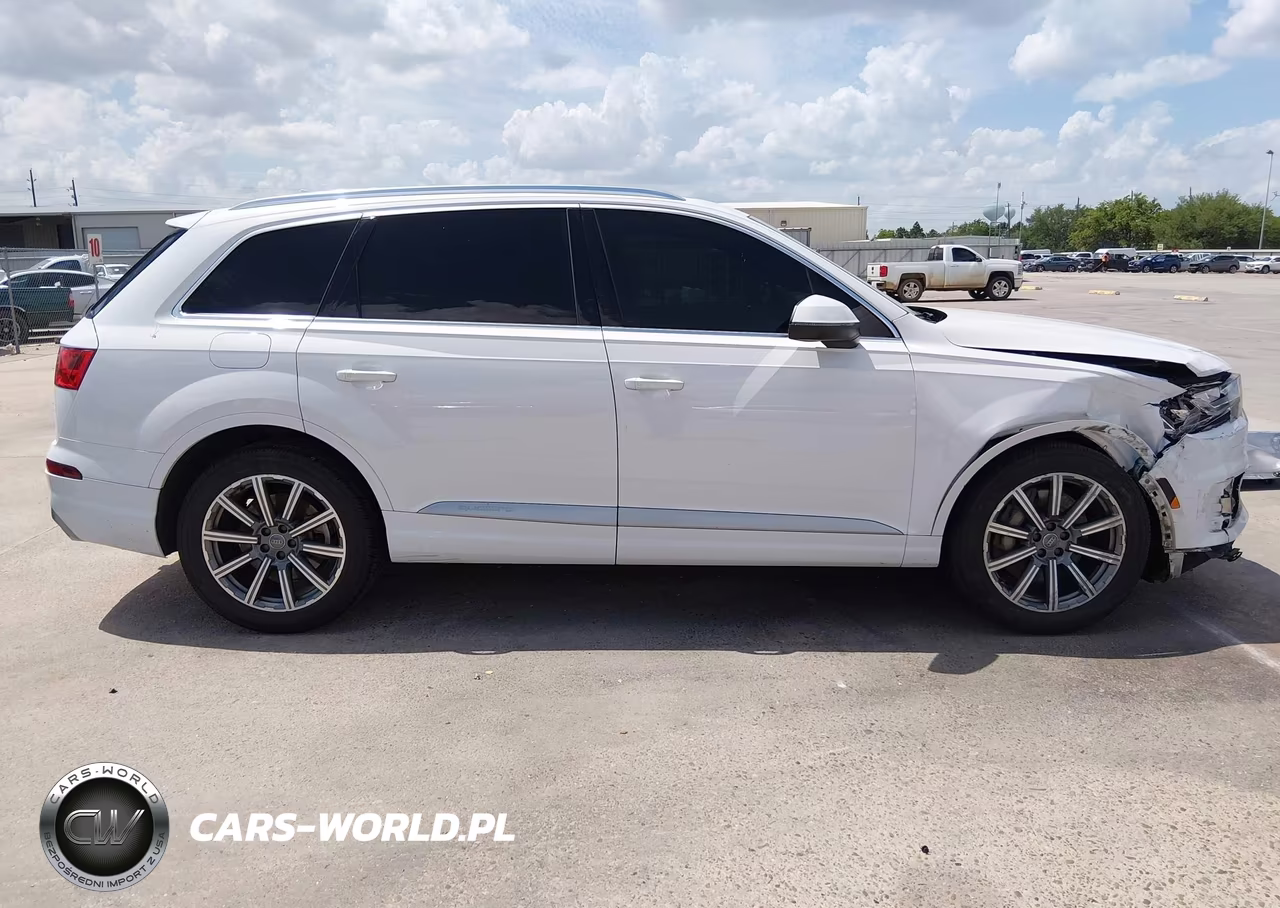 2018 Audi Q7 2.0T Premium VIN:WA1LHAF72JD040746 - 13