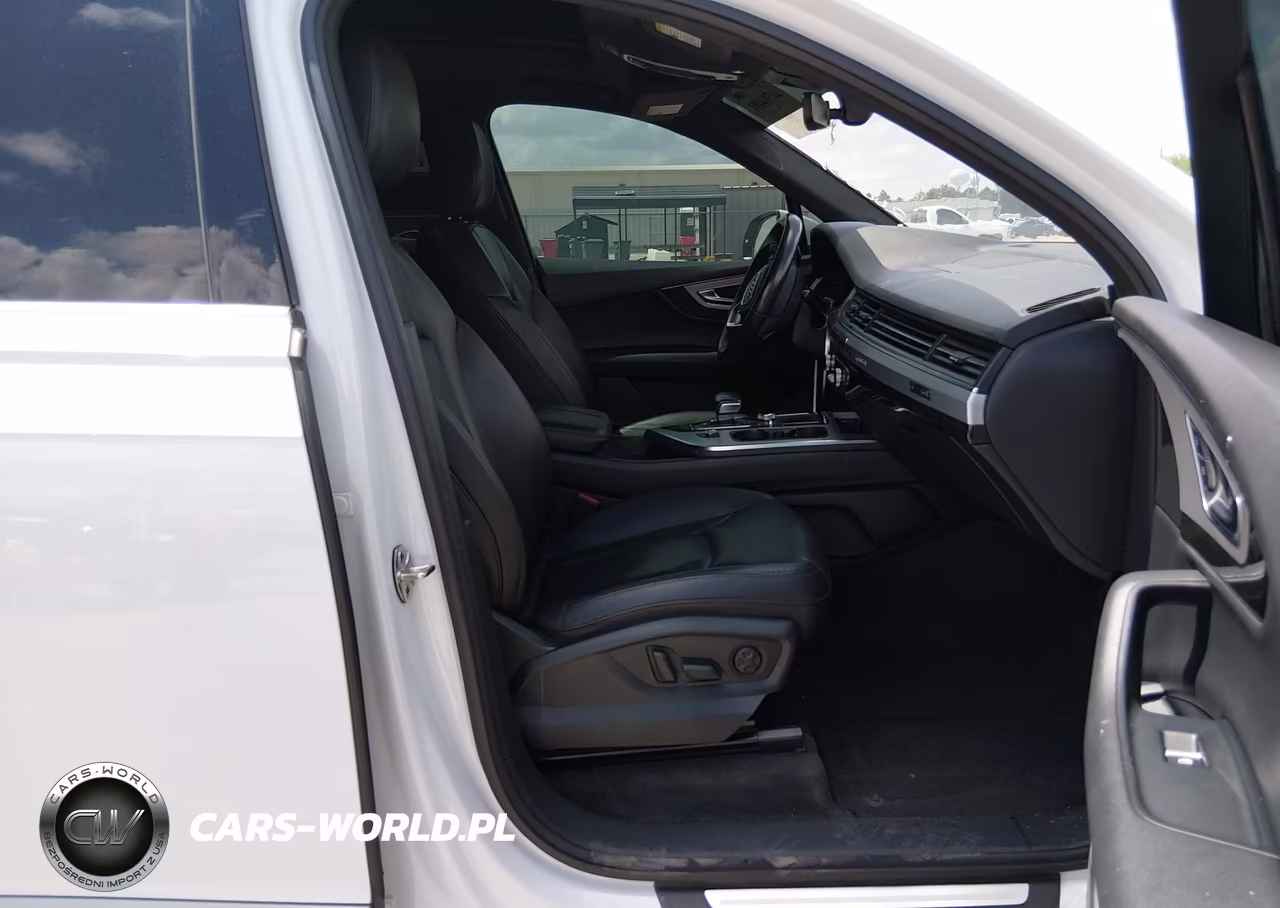 2018 Audi Q7 2.0T Premium VIN:WA1LHAF72JD040746 - 5