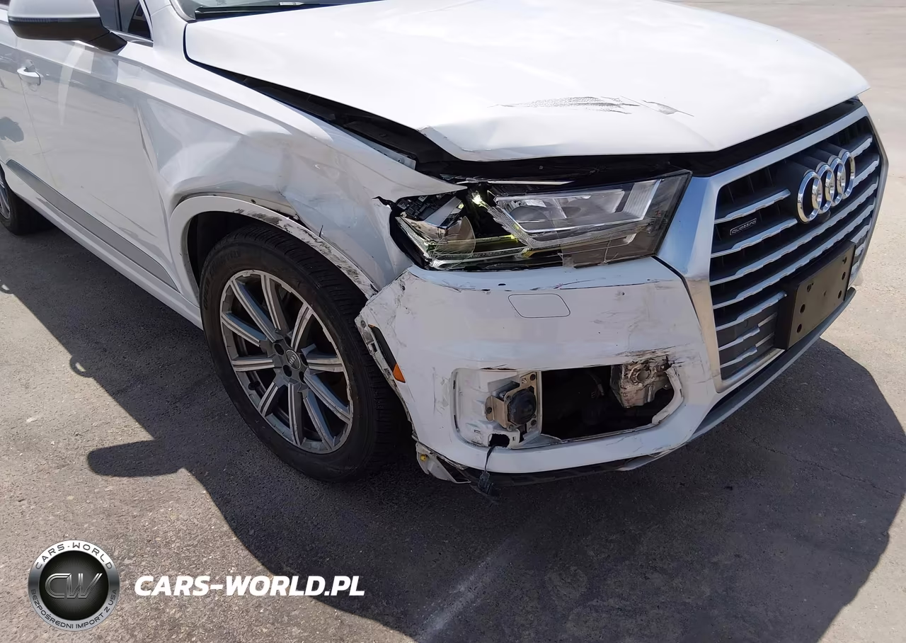 2018 Audi Q7 2.0T Premium VIN:WA1LHAF72JD040746 - 6