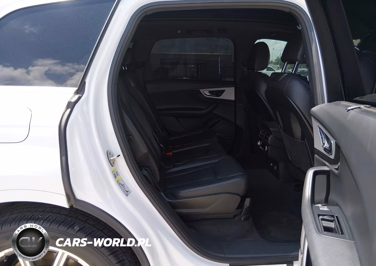 2018 Audi Q7 2.0T Premium VIN:WA1LHAF72JD040746 - 8