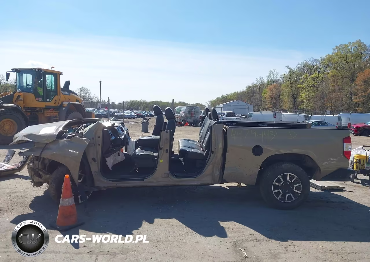 2017 Toyota Tundra Sr5 5.7L V8 VIN:5TFUY5F17HX668100 - 15