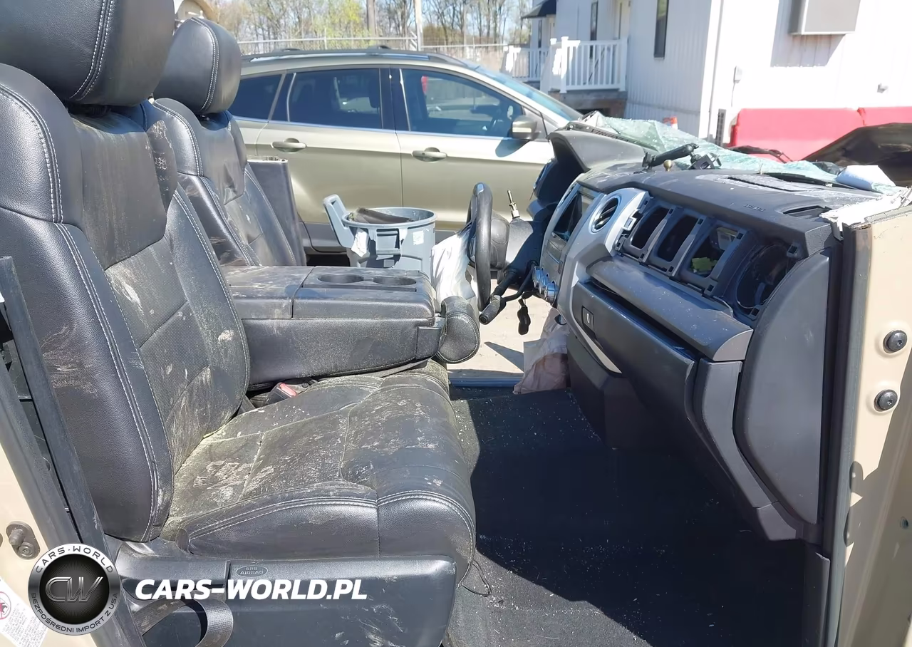 2017 Toyota Tundra Sr5 5.7L V8 VIN:5TFUY5F17HX668100 - 5