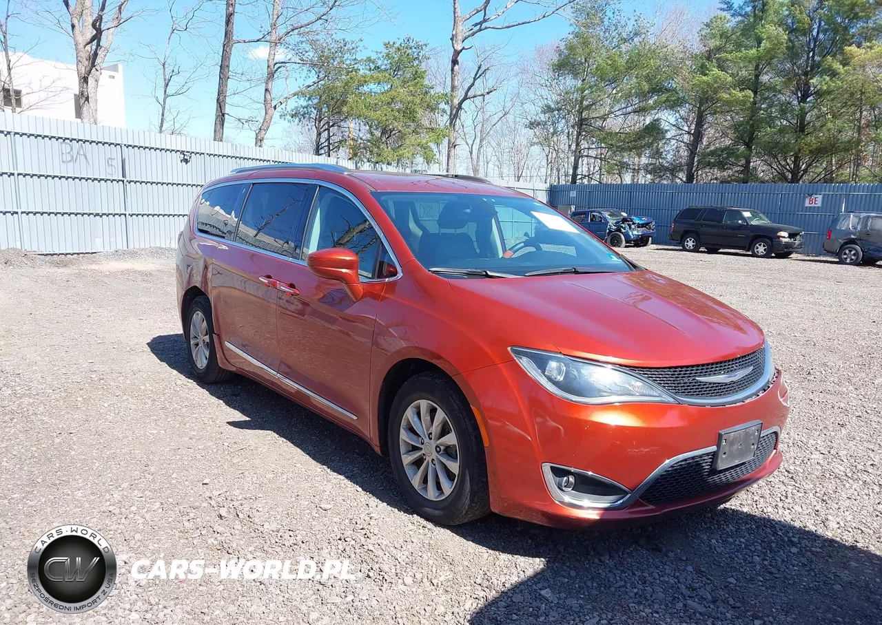 2018 Chrysler Pacifica Touring L