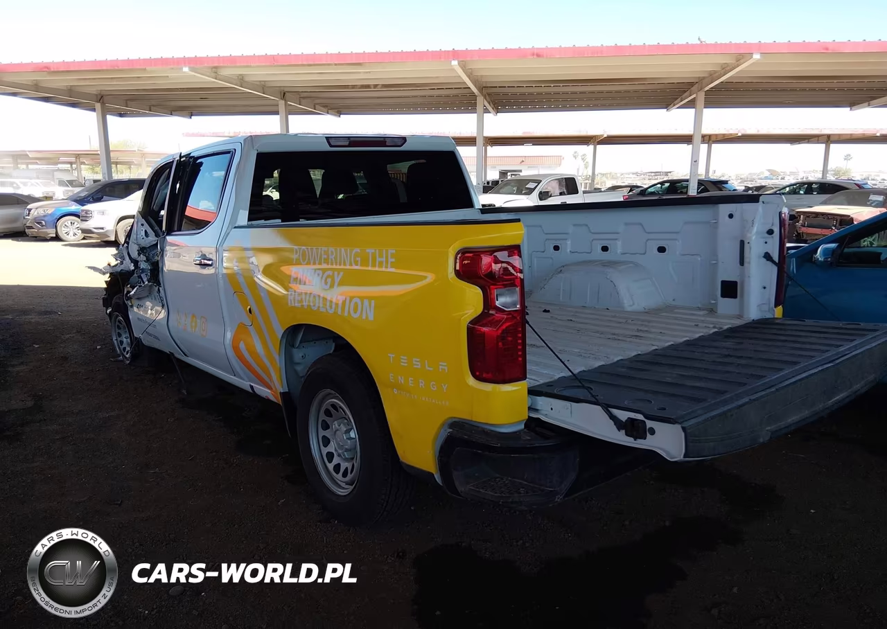 2025 Chevrolet Silverado 1500 VIN:1GCPAAEK3SZ182786 - 3
