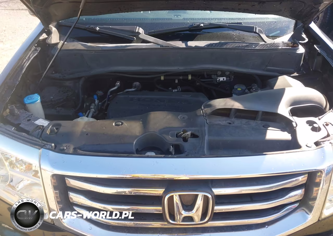 2015 Honda Pilot Touring VIN:5FNYF4H96FB015947 - 10
