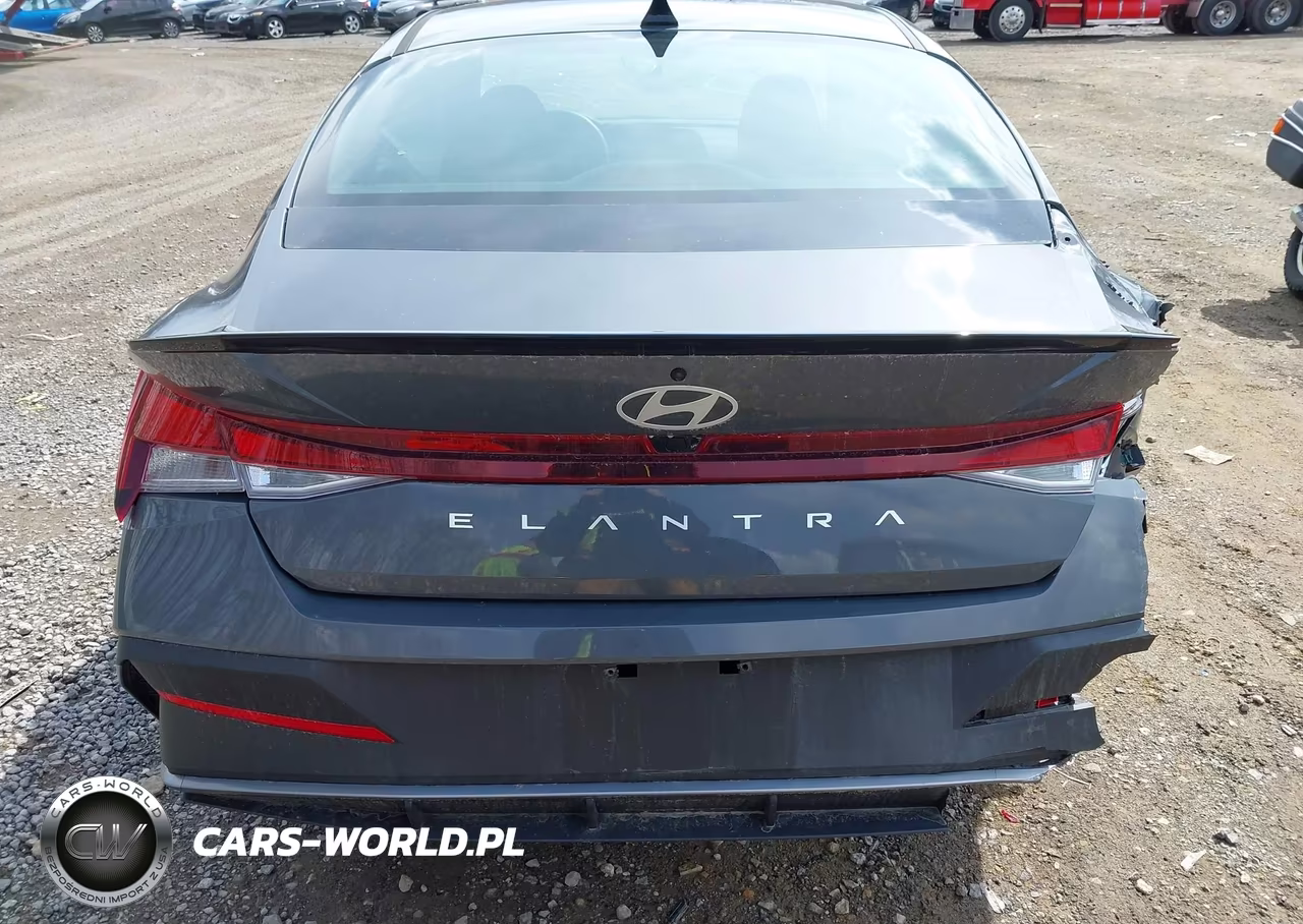 2025 Hyundai Elantra Sel Sport VIN:KMHLM4DG9SU082480 - 16