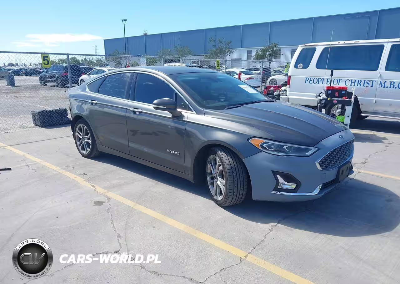 2019 Ford Fusion Hybrid Titanium