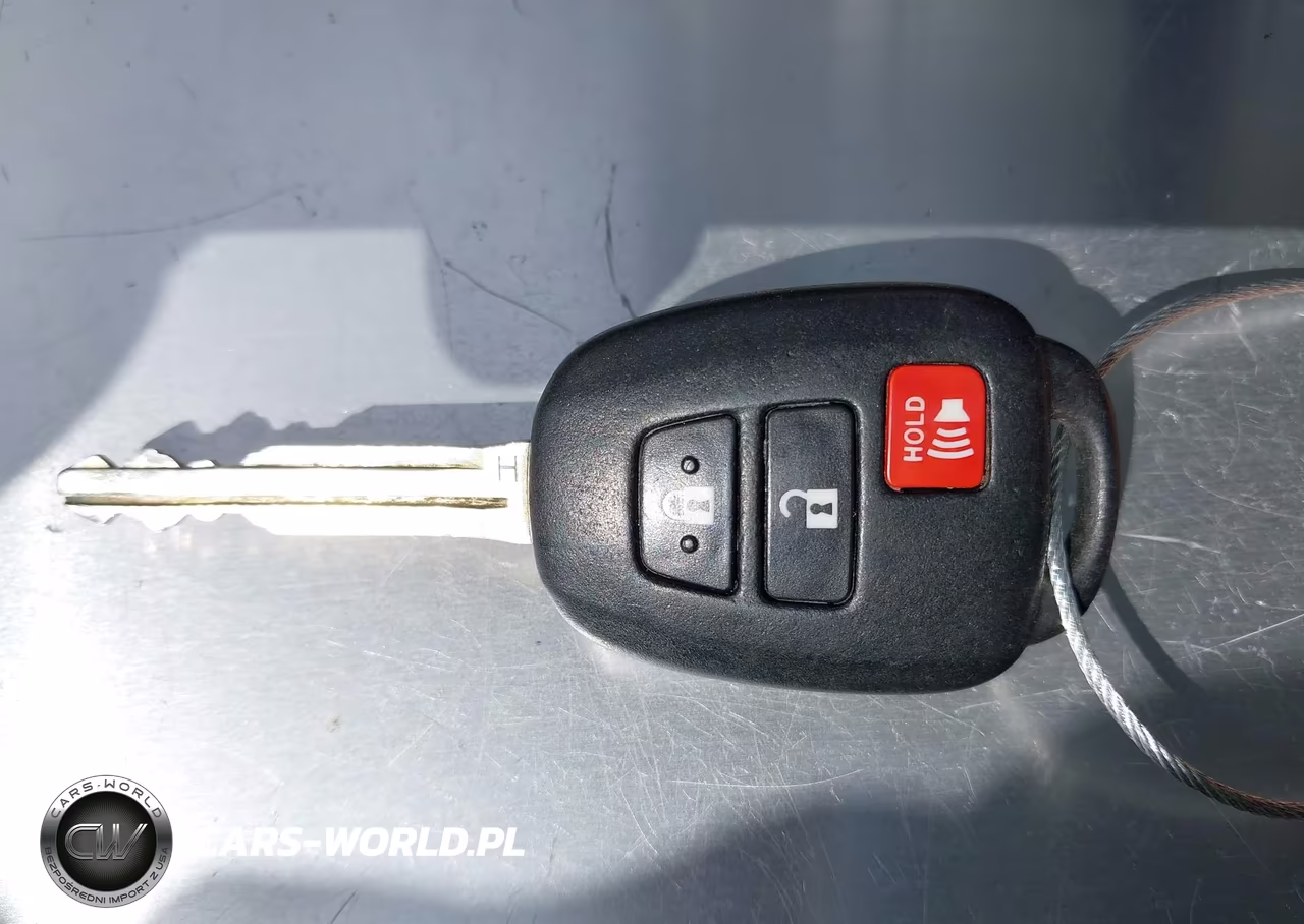 2018 Toyota Rav4 Le VIN:JTMZFREV6JJ730635 - 11