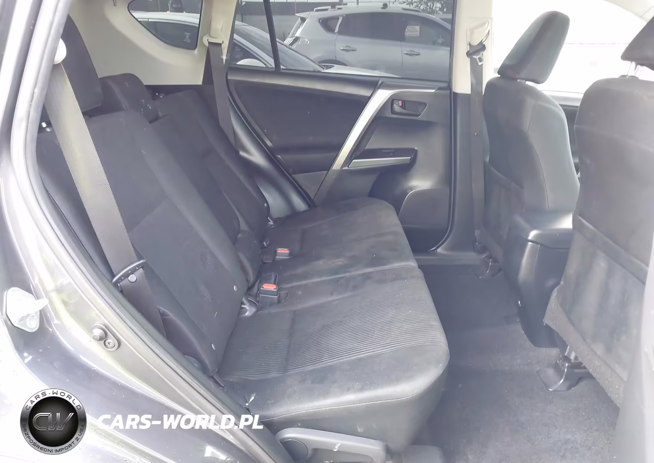 2018 Toyota Rav4 Le VIN:JTMZFREV6JJ730635 - 8