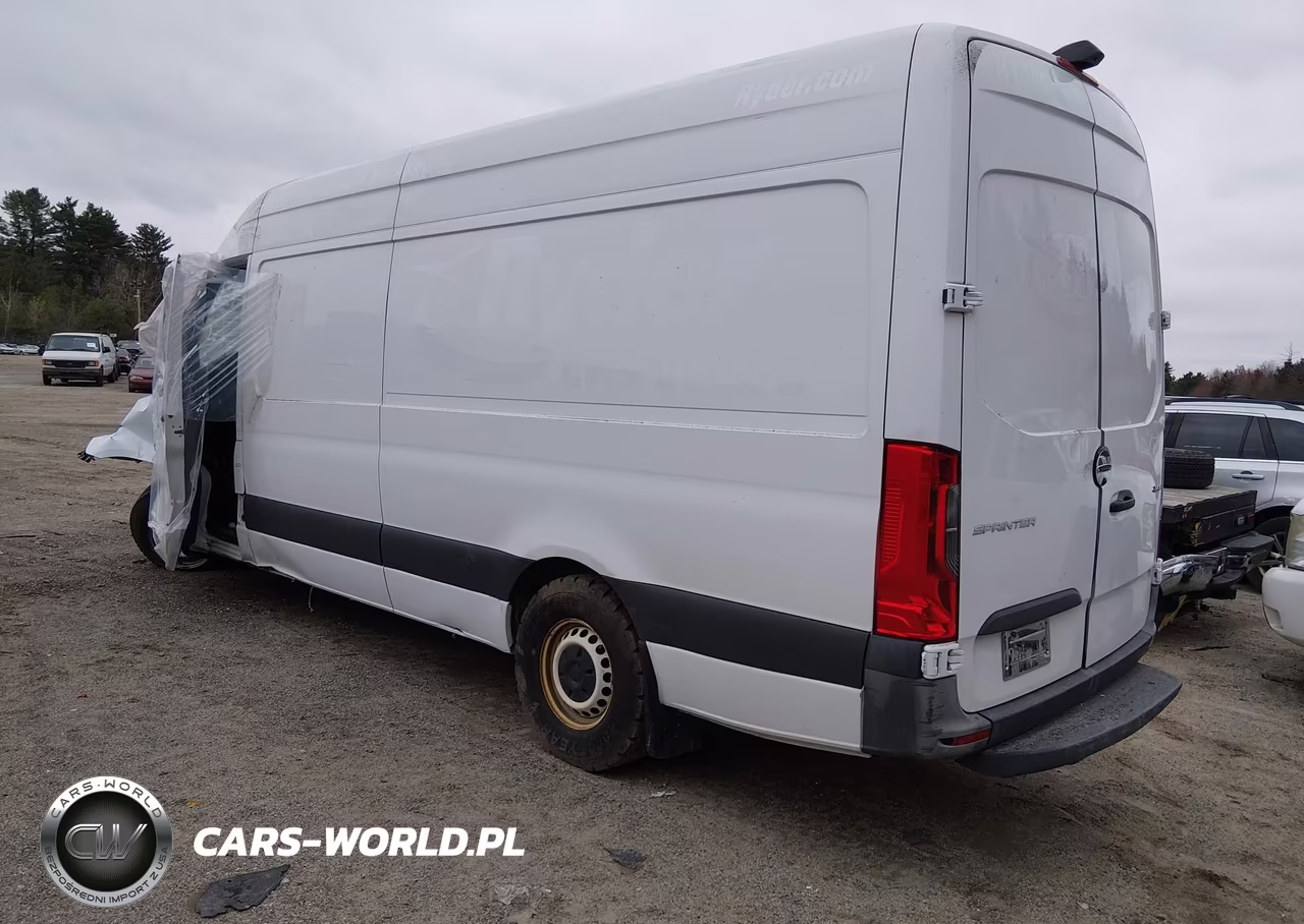 2021 Freightliner Sprinter 2500 High Roof I4 Diesel VIN:W2W4DCHYXMT046514 - 3