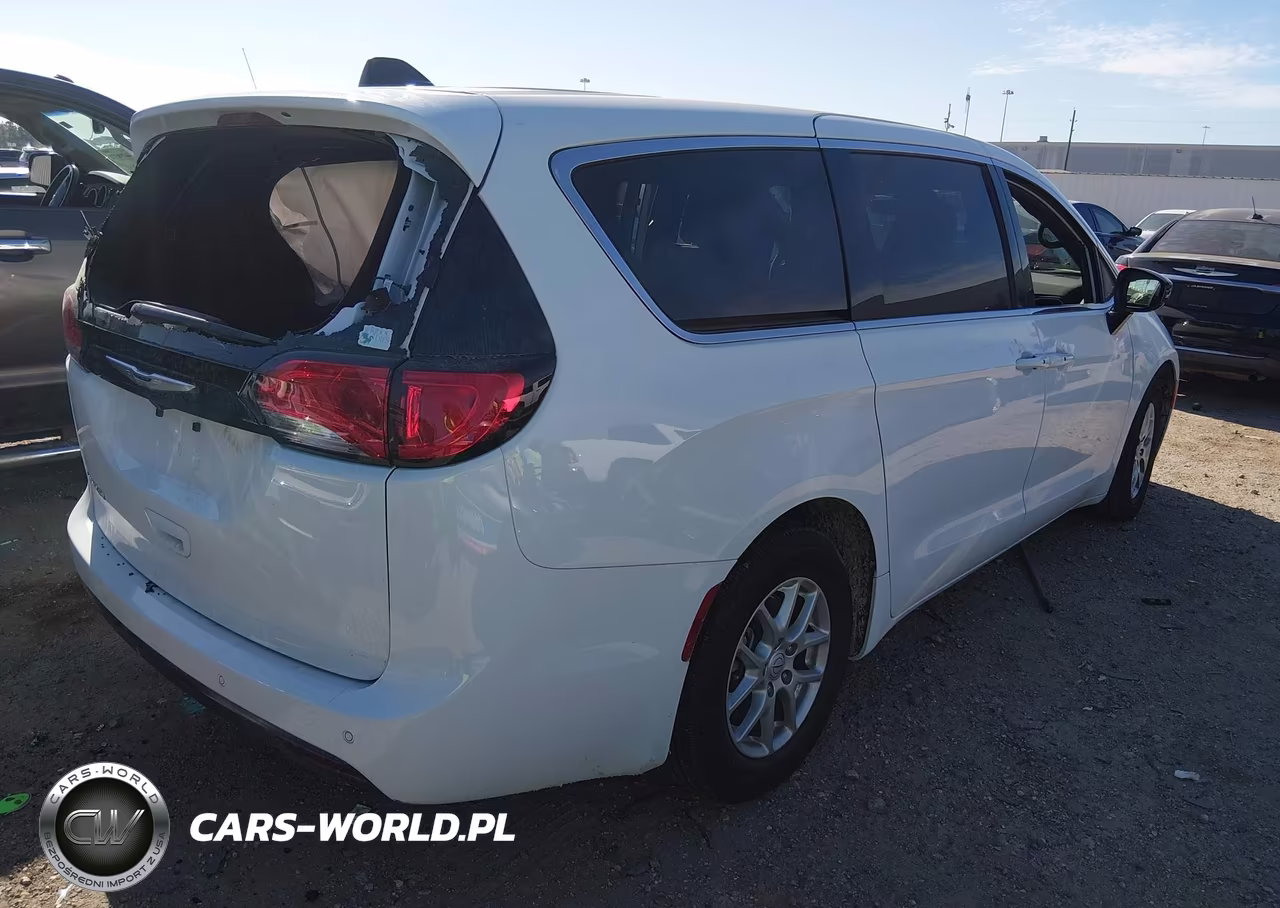 2026 Chrysler Voyager Lx VIN:2C4RC1CG1TR151551 - 4