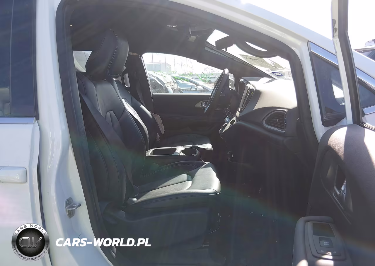 2026 Chrysler Voyager Lx VIN:2C4RC1CG1TR151551 - 5