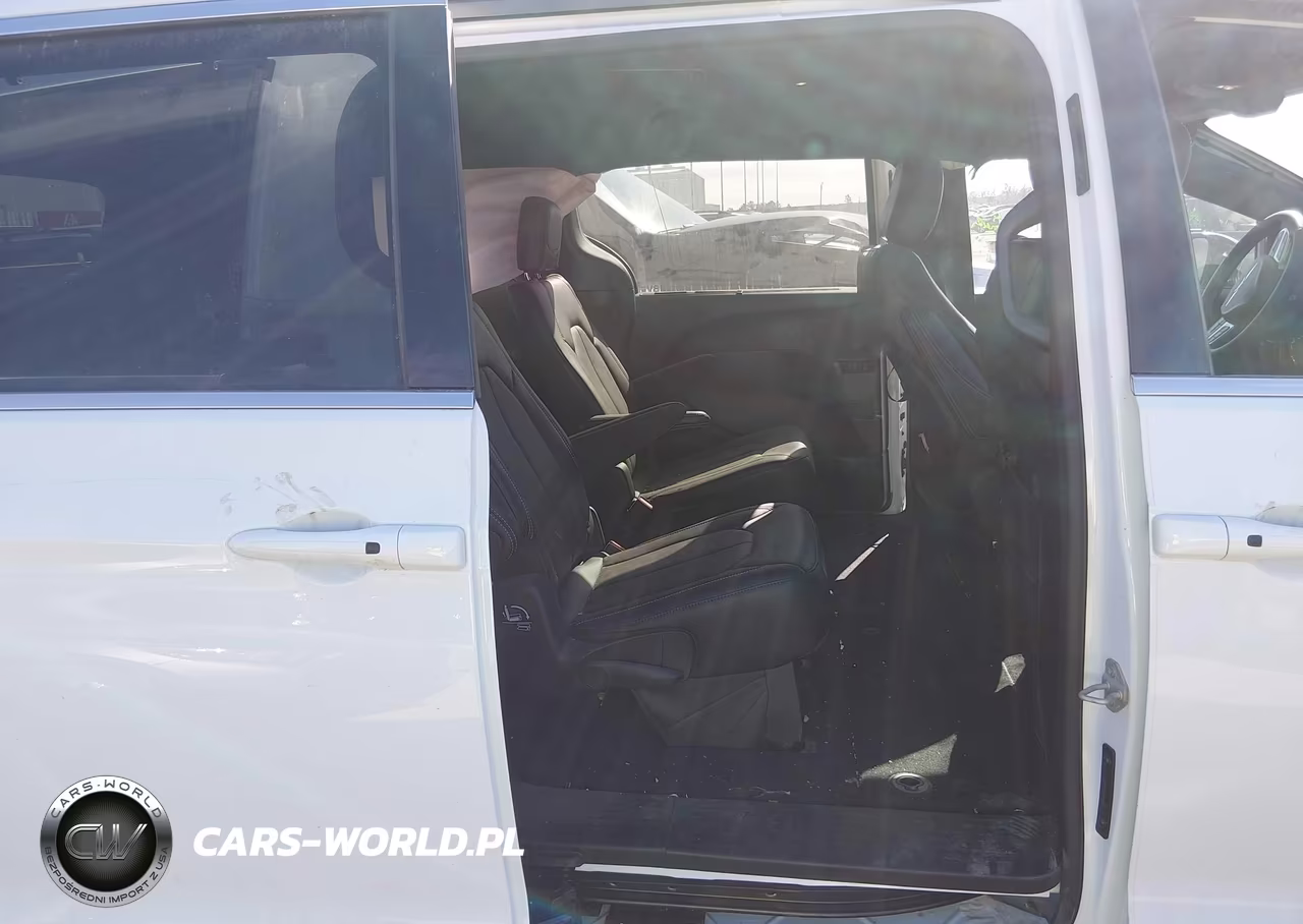 2026 Chrysler Voyager Lx VIN:2C4RC1CG1TR151551 - 8